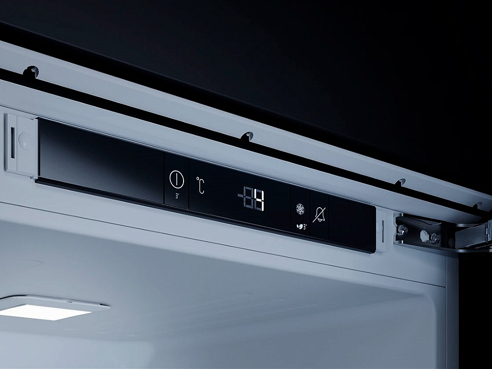 Встраиваемый холодильник Kuppersbusch FK 8840.1i preview 3